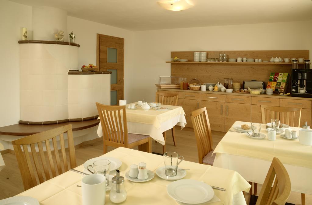 Krebishof Agriturismo Скена Номер фото