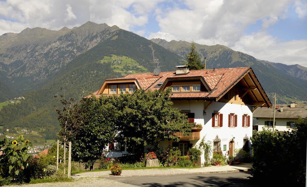 Krebishof Agriturismo Скена Экстерьер фото