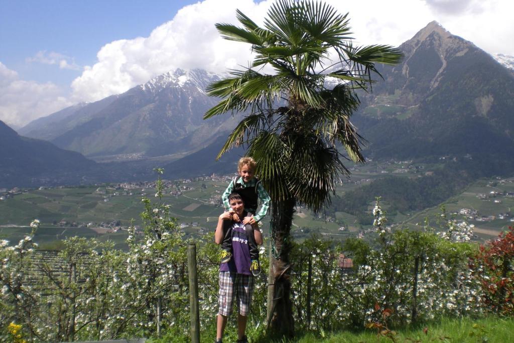 Krebishof Agriturismo Скена Экстерьер фото